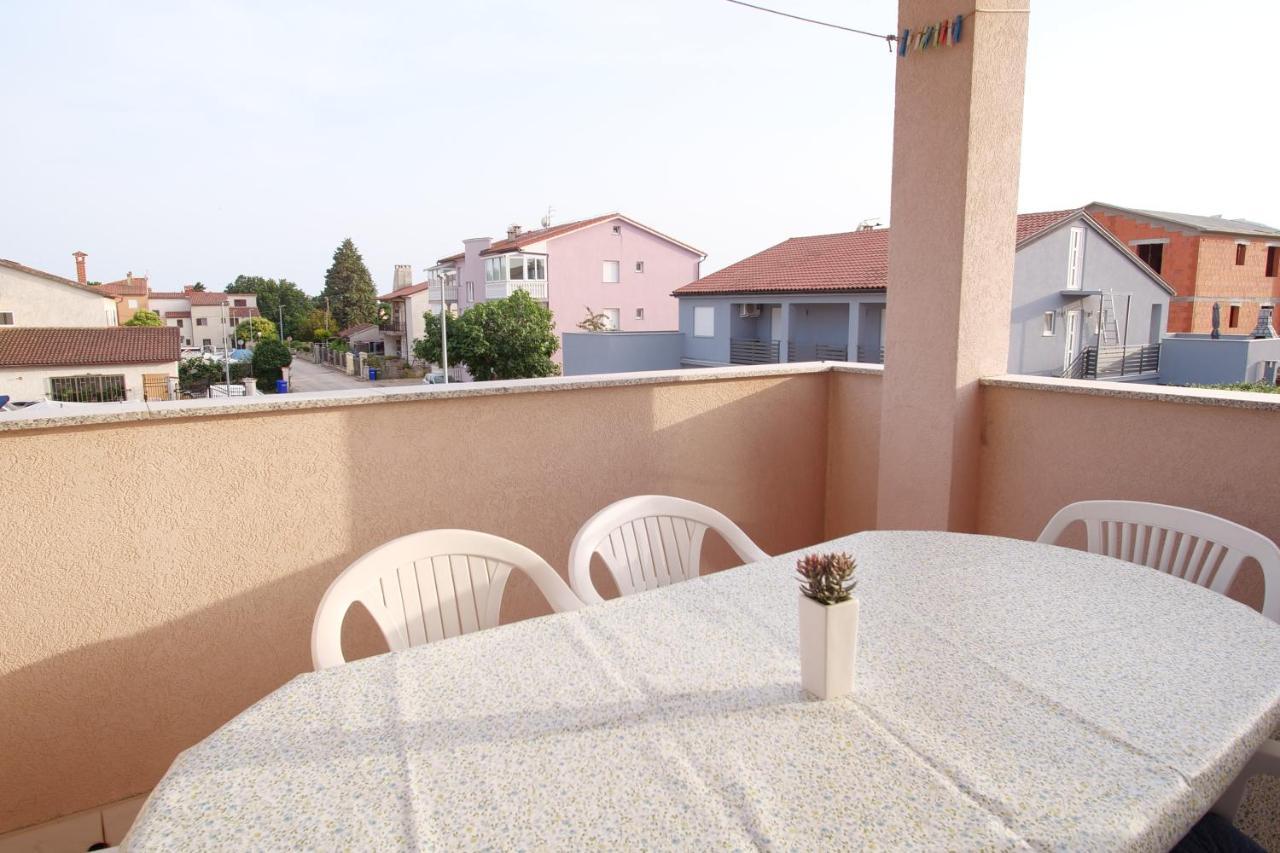 Luka Apartment Medulin Exterior photo
